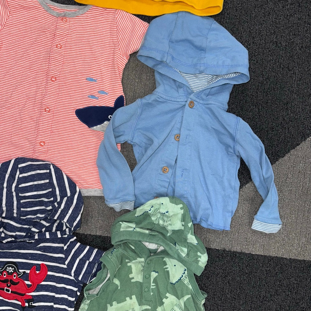 Lot of 11 Baby Boy Bundle 6 months Mixed Brands & Seasons - Picture 8 of 12